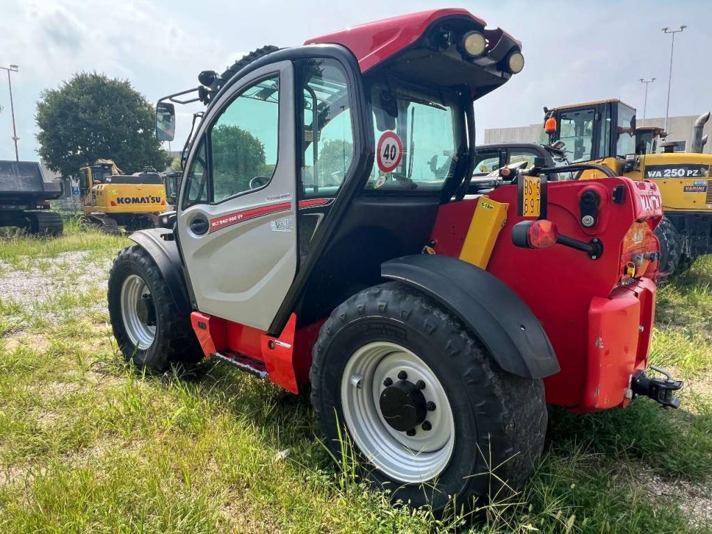 Manitou MLT 940-140V PLUS D Photo 9