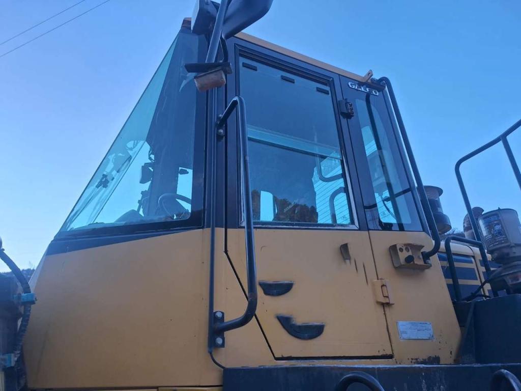 Komatsu WA470-6 Photo 5
