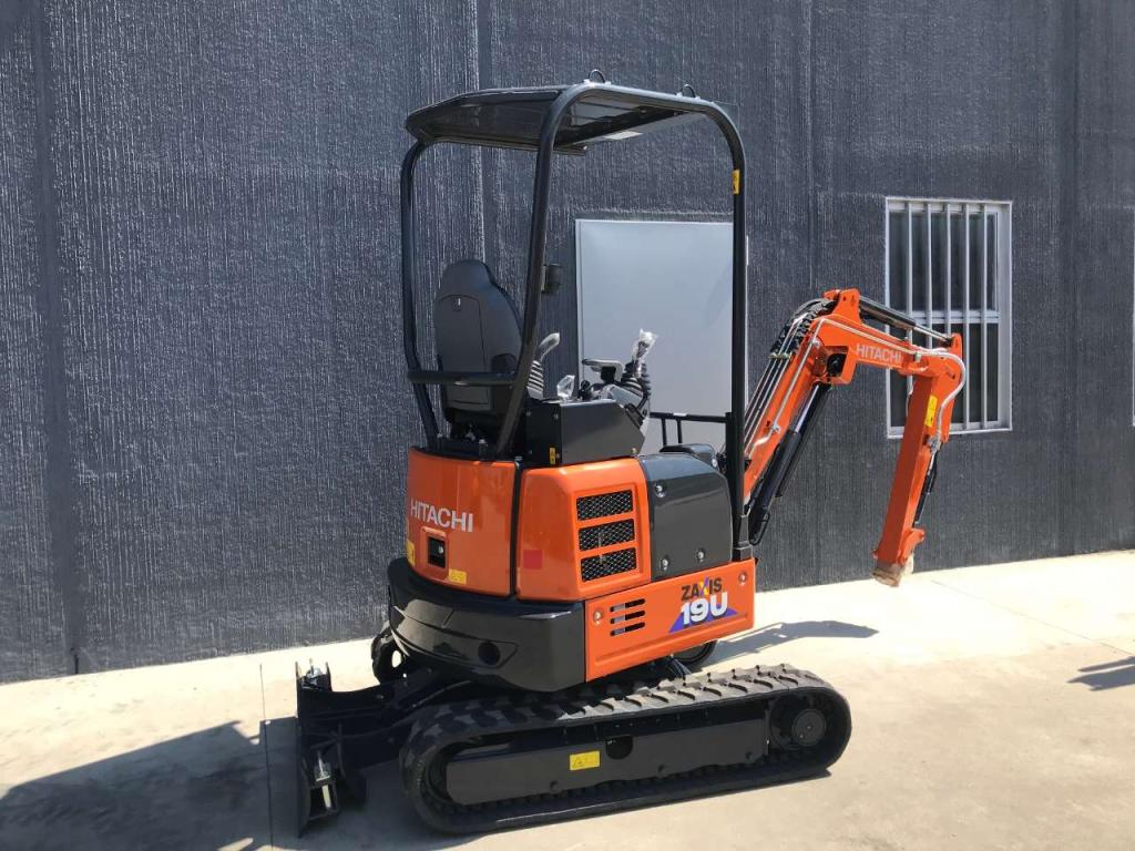 Hitachi ZX19U-6 Photo 3