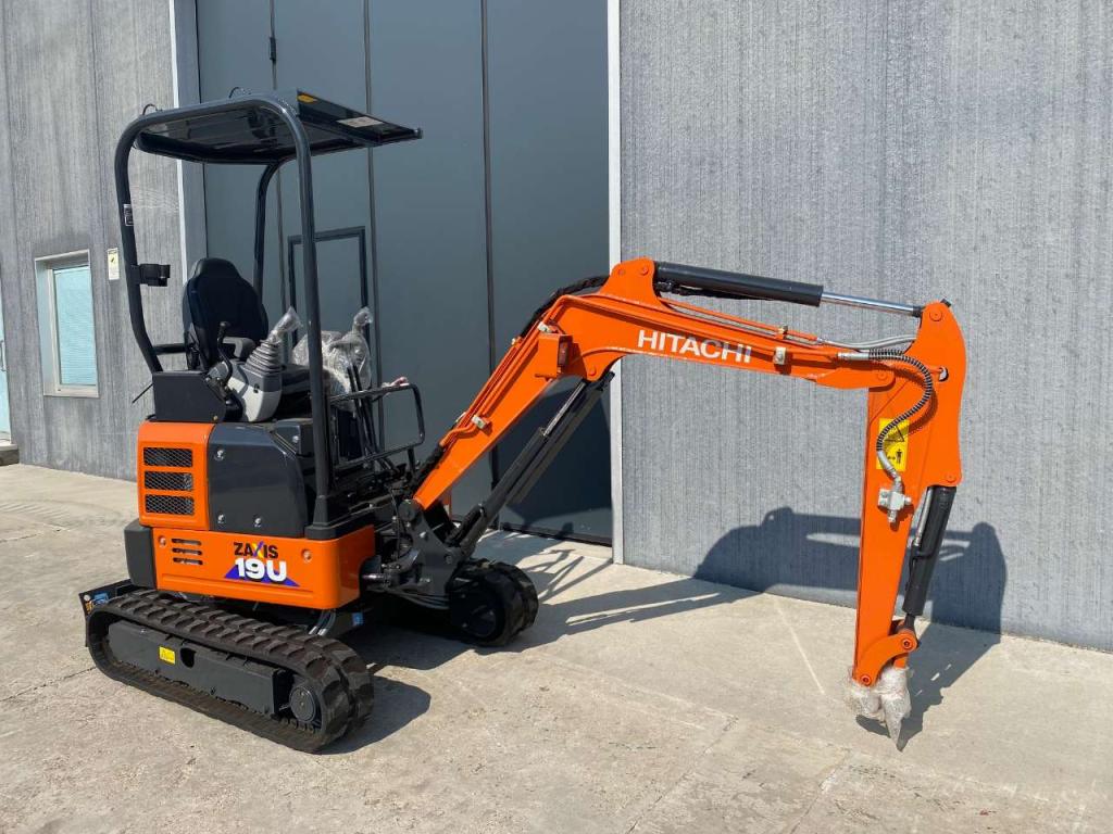 Hitachi ZX19U-6 Photo 9