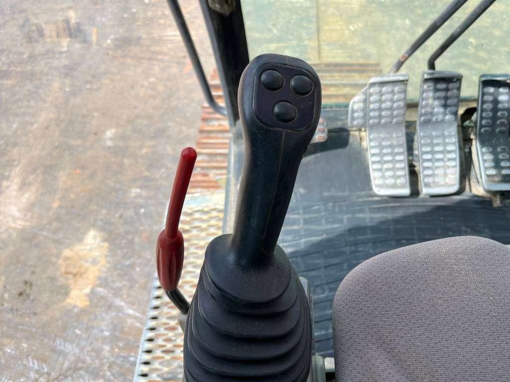 Hitachi ZX350LC-5 - Hammer Lines / Automatic Greasing Photo 10