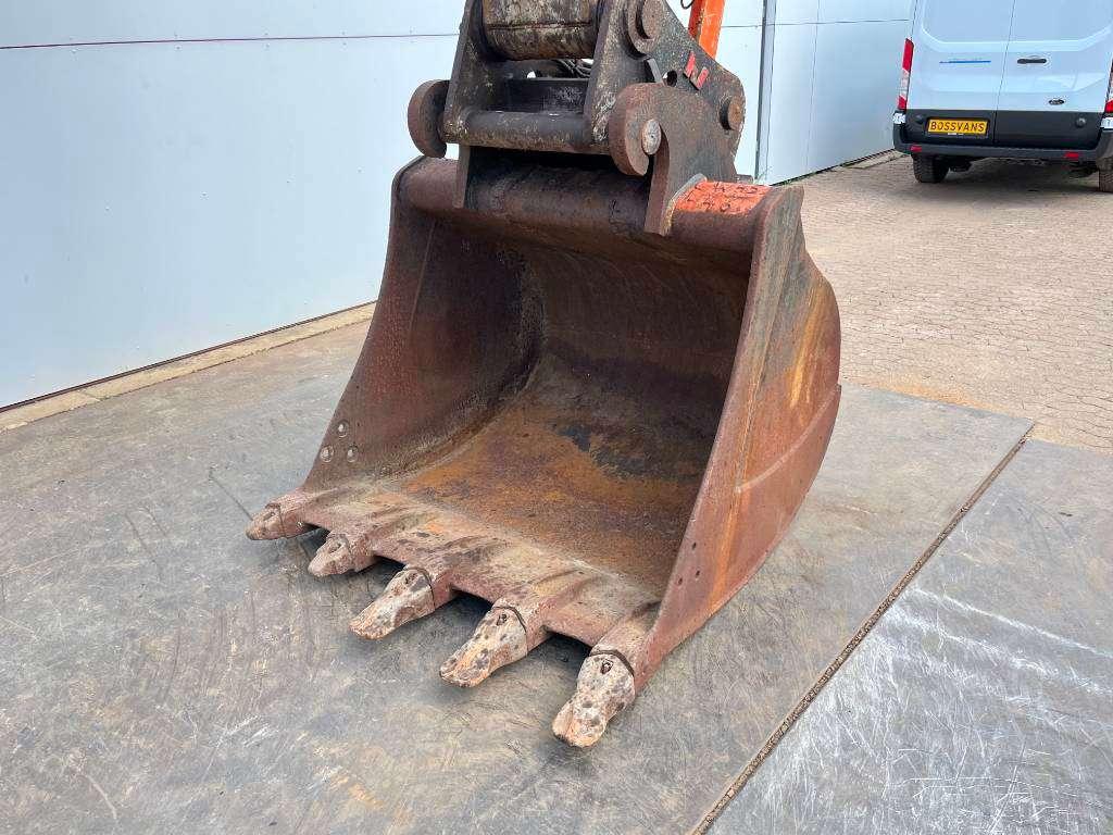 Hitachi ZX350LC-5 - Hammer Lines / Automatic Greasing Photo 19