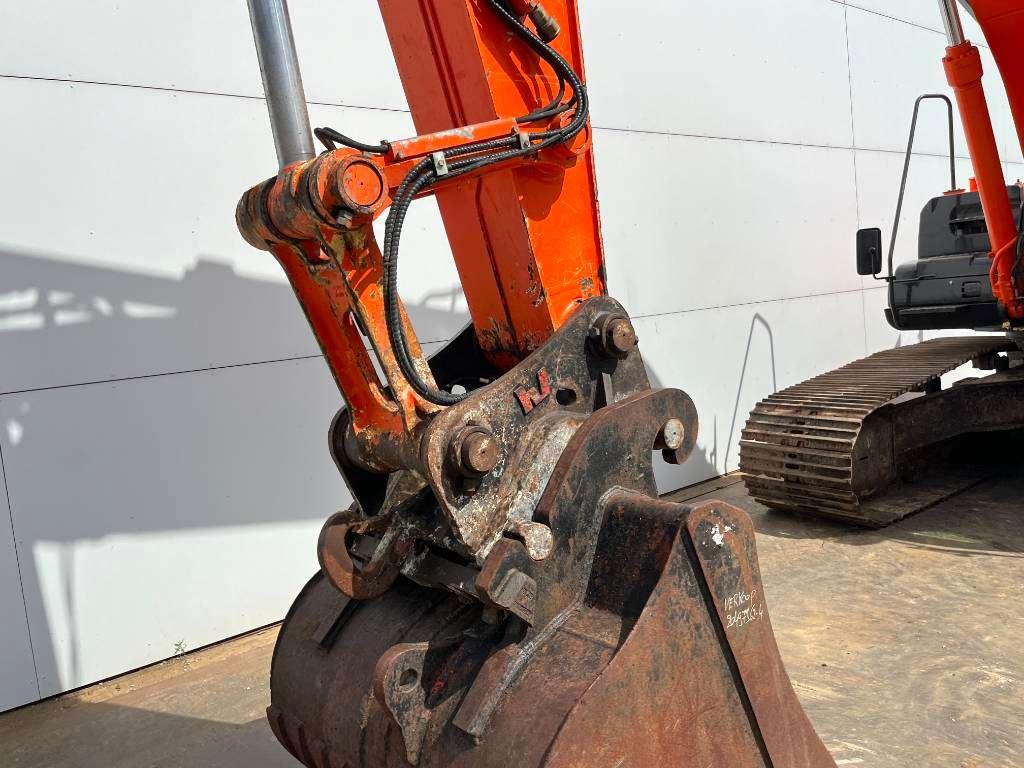 Hitachi ZX350LC-5 - Hammer Lines / Automatic Greasing Photo 23