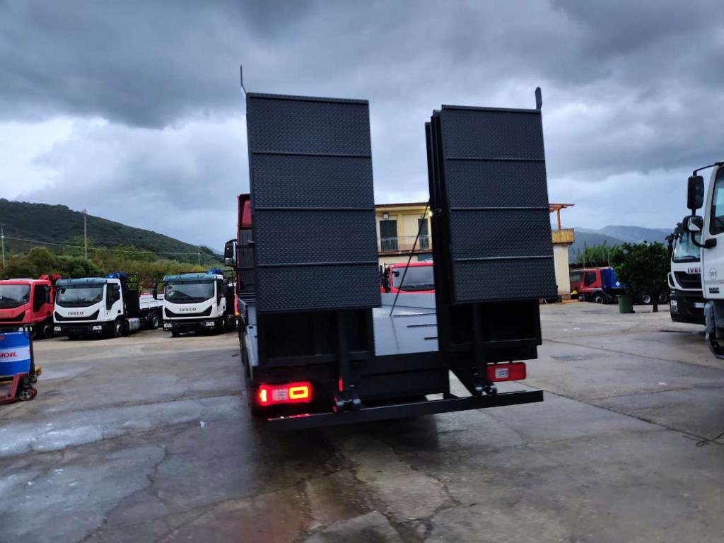Iveco X-WAY 570 Photo 15