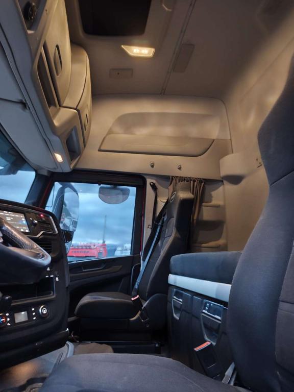 Iveco X-WAY 570 Photo 3