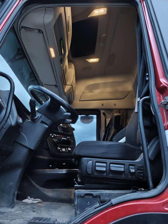 Iveco X-WAY 570 Photo 8