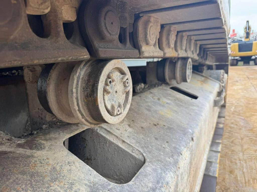 Caterpillar 336D Photo 13