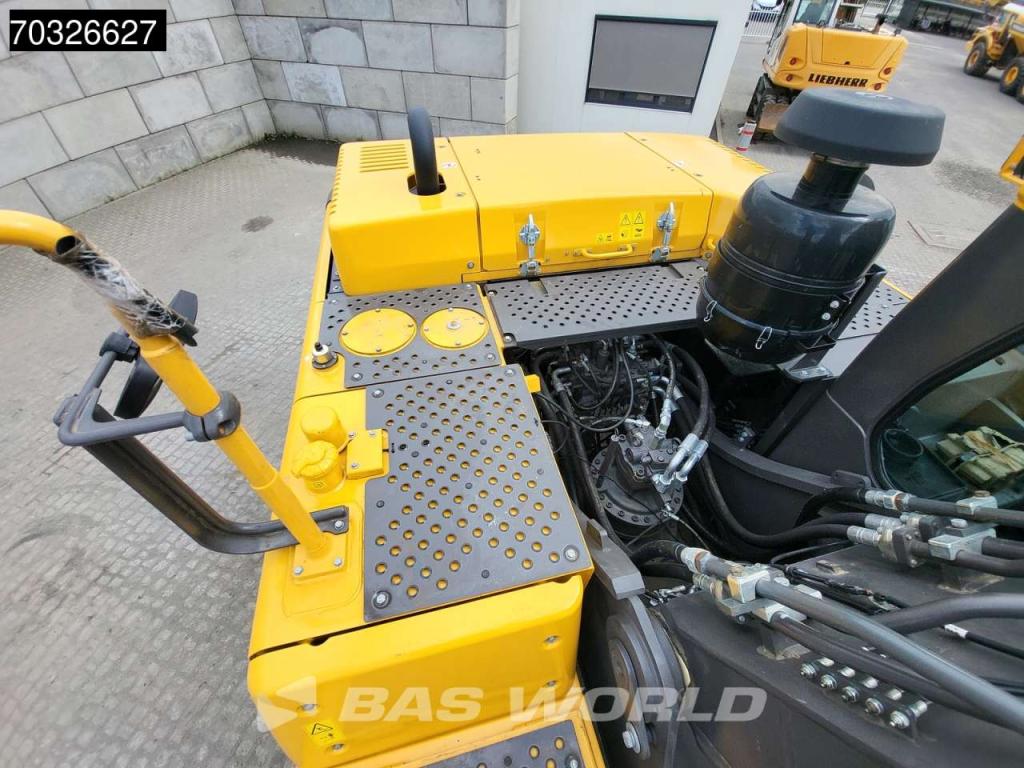 Volvo EC300 D L Photo 26