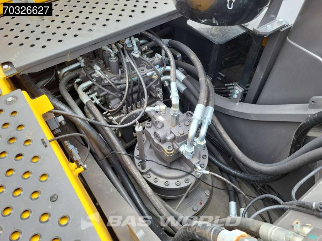 Volvo EC300 D L Photo 27