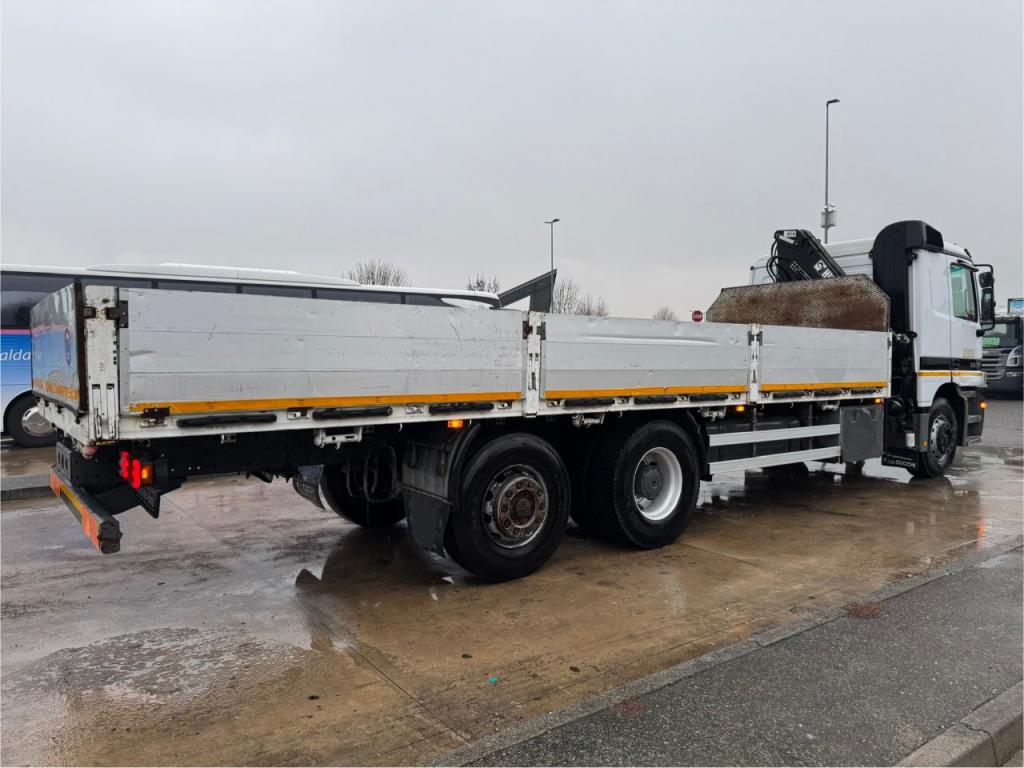 Mercedes-Benz ACTROS 1831 Photo 7