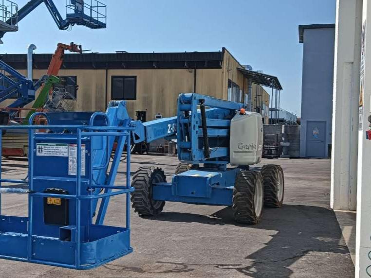 Genie Z51/30 JRT Photo 3