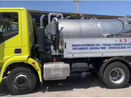 Iveco EUROCARGO 120 E 25 Photo 1