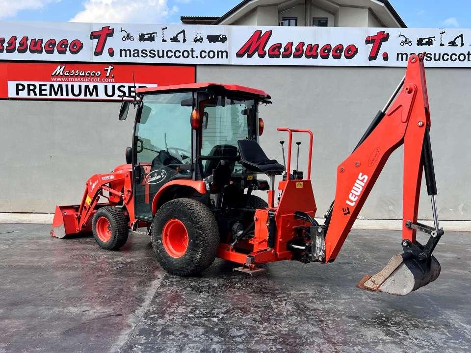 Kubota B2231 4x4 CON retro  LEWIS Photo 3