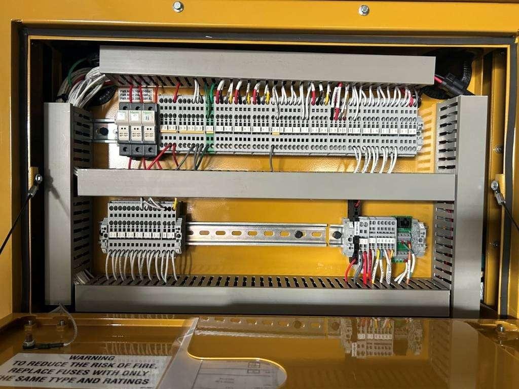 Caterpillar 3512B - 1.600 kVA Open Generator - DPX-18102 Photo 19