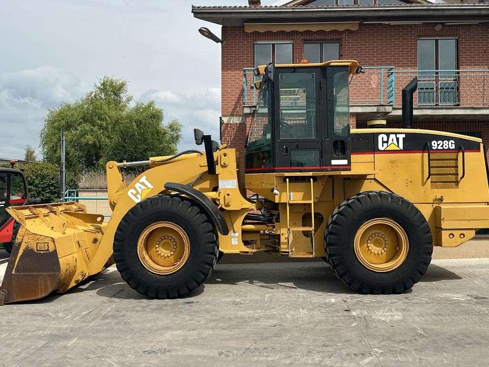Caterpillar 928G Photo 2