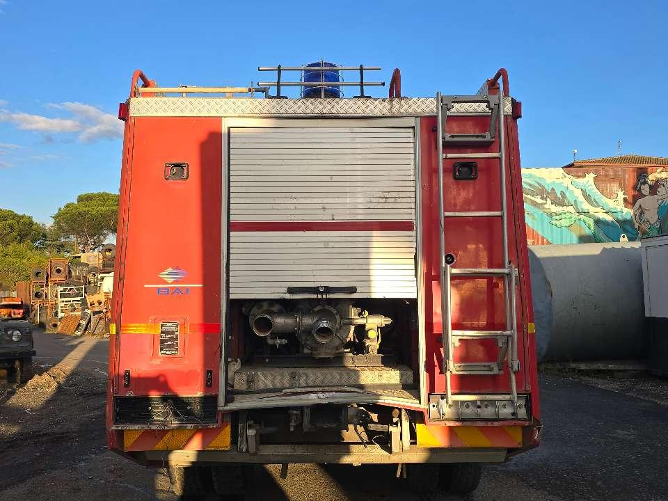 Mercedes-Benz 1124 Photo 13