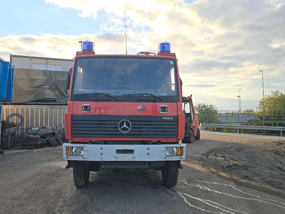 Mercedes-Benz 1124 Photo 6