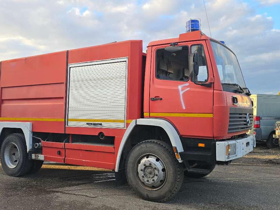 Mercedes-Benz 1124 Photo 7
