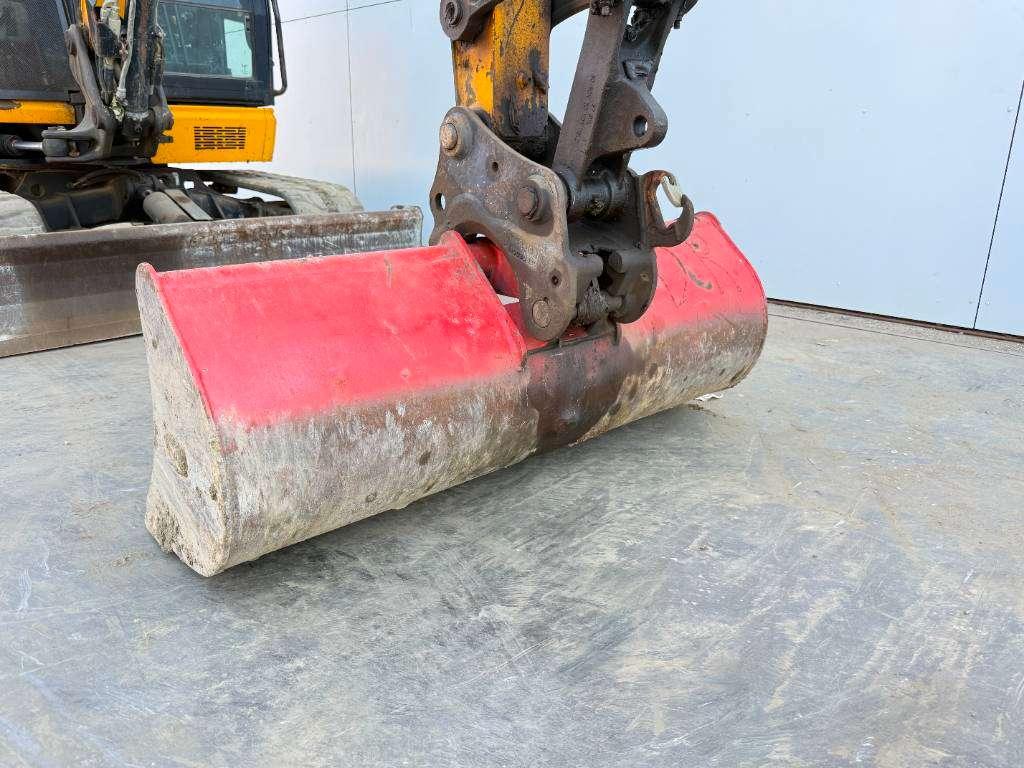 JCB 48 Z-1 - Blade / Hammer Lines Photo 16