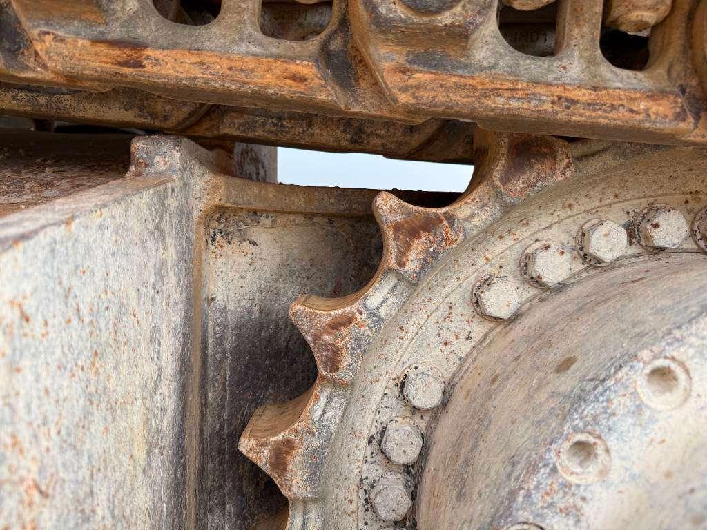 Hyundai Robex 380NLC-9 - Oilquick / Automatic Greasing Photo 19
