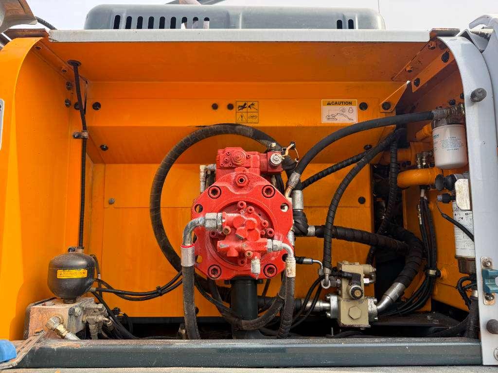 Hyundai Robex 380NLC-9 - Oilquick / Automatic Greasing Photo 24