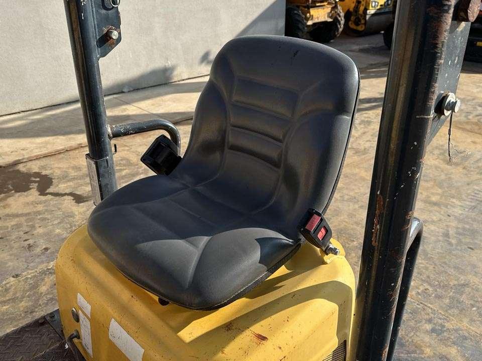 Yanmar C12R-B Photo 10