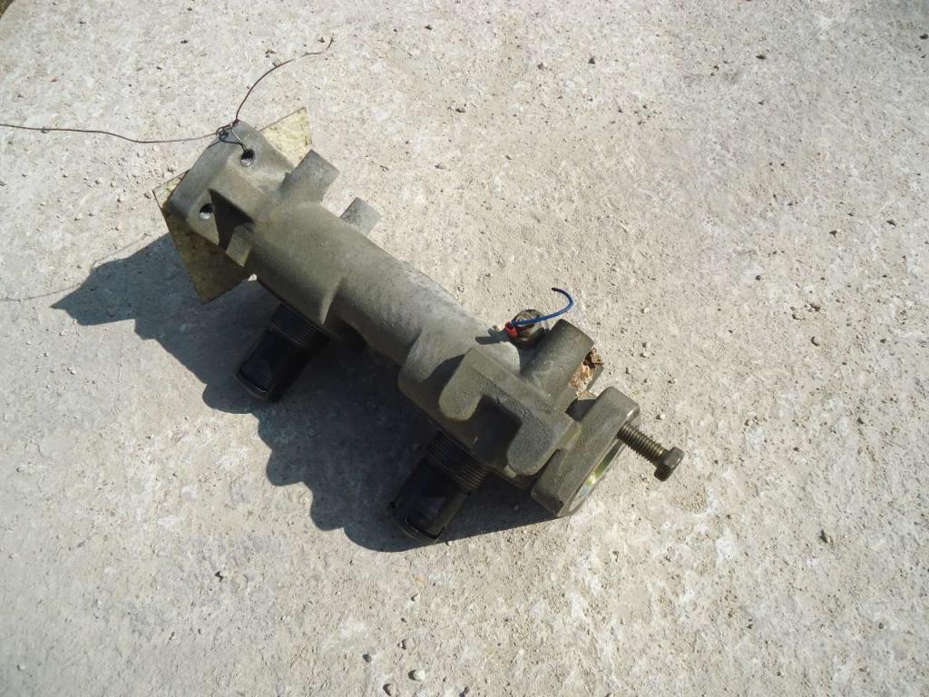Support de filtre pour New Holland W270B Photo 2