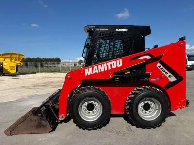 Manitou R2200 en vente par B.R.B. Spa