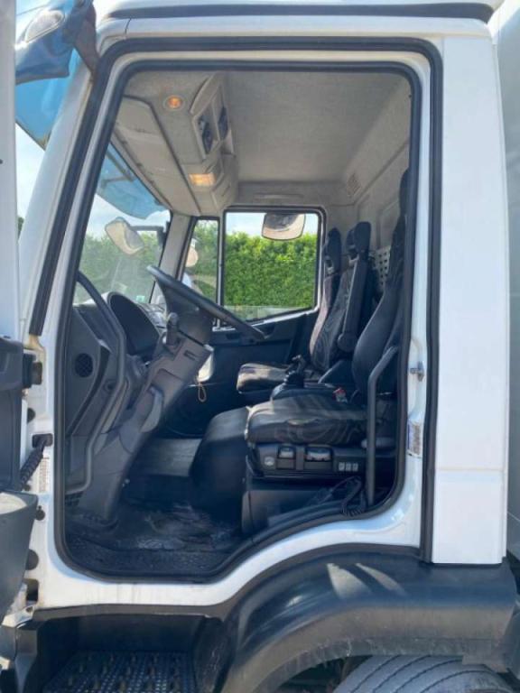Iveco EUROCARGO 120E25 SCARRABILE Photo 5