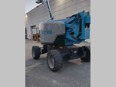 Genie Z62-40 en vente par Lift Progress Srl