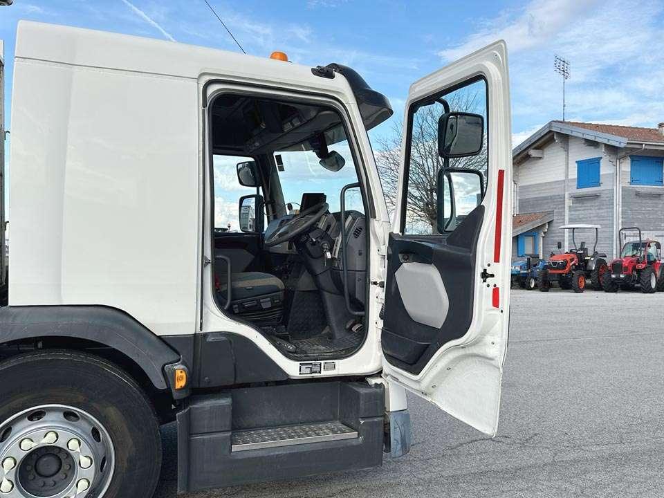 Volvo FE 250 4X2 Photo 13