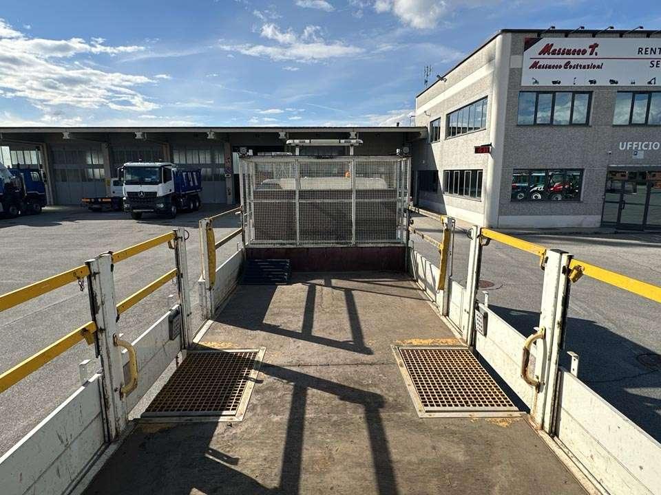 Volvo FE 250 4X2 Photo 9