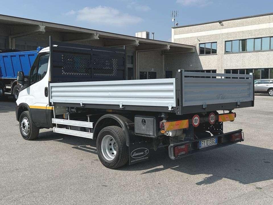 Iveco Daily 60-150 4X2 Photo 3