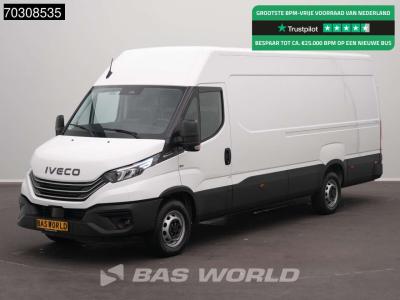 Iveco Daily 35S18 3.0L Automaat L3H2 3,5t Trekhaak ACC LED Airco Camera CarPlay Parkeersensoren Euro6 L3 en vente par BAS World B.V.
