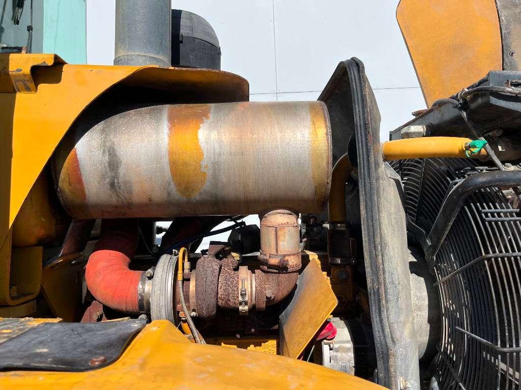 Caterpillar 938G - Top Condition / Airco Photo 29