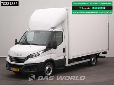 Iveco Daily 35S18 3.0L Automaat Laadklep Bakwagen LED Navi Airco Cruise Camera Euro6 Meubelbak Koffer Air en vente par BAS World B.V.