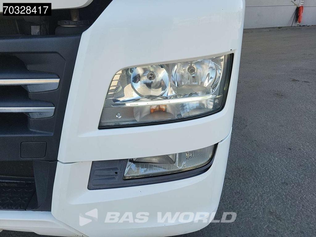 Man TGX 18.500 4X2 XXL Mega Retarder 2x Tanks ACC Photo 9