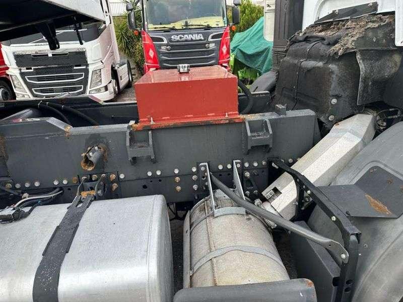 Renault Premium 330 Photo 5