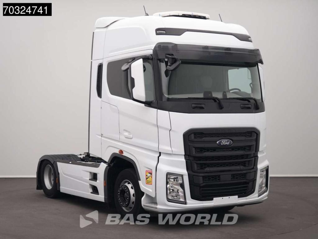 Ford F-Max 500 4X2 Retarder 2x Tanks ACC Photo 5