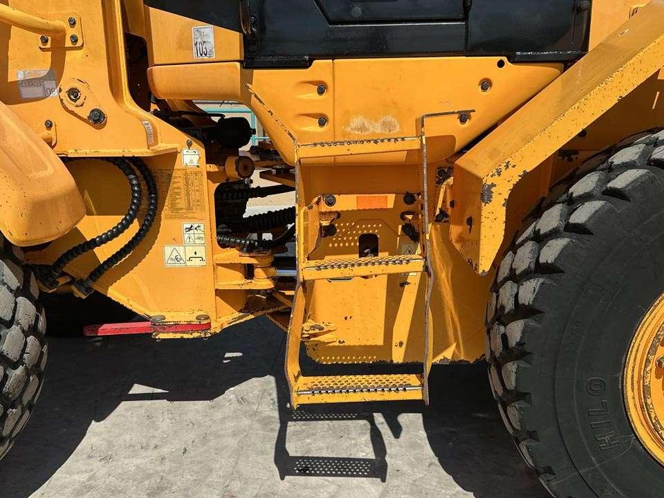 Hyundai HL730TM-7 4x4 Photo 6