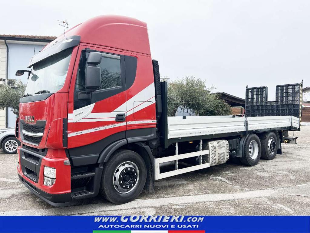 Iveco Stralis AS260S46FP Photo 1