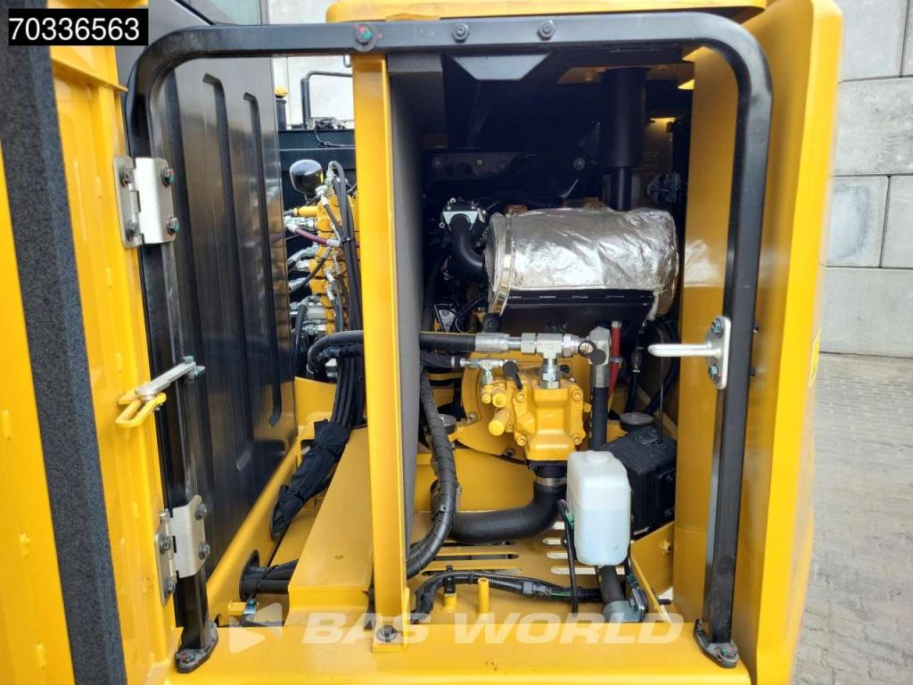 Caterpillar 307 Photo 18