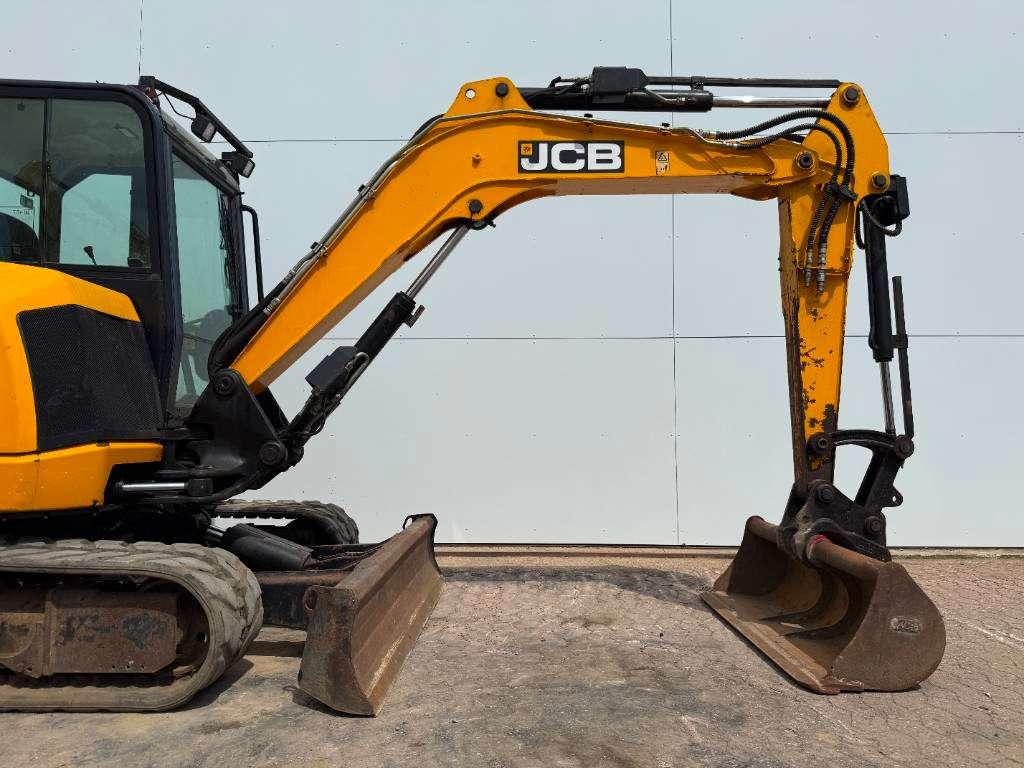JCB 48Z-1 - Hammer Lines / Quick Coupler Photo 13