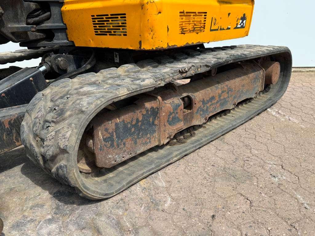 JCB 48Z-1 - Hammer Lines / Quick Coupler Photo 20