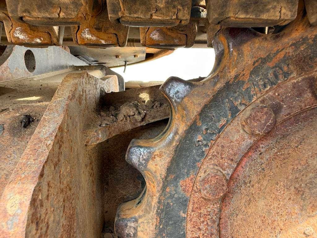 JCB 48Z-1 - Hammer Lines / Quick Coupler Photo 22