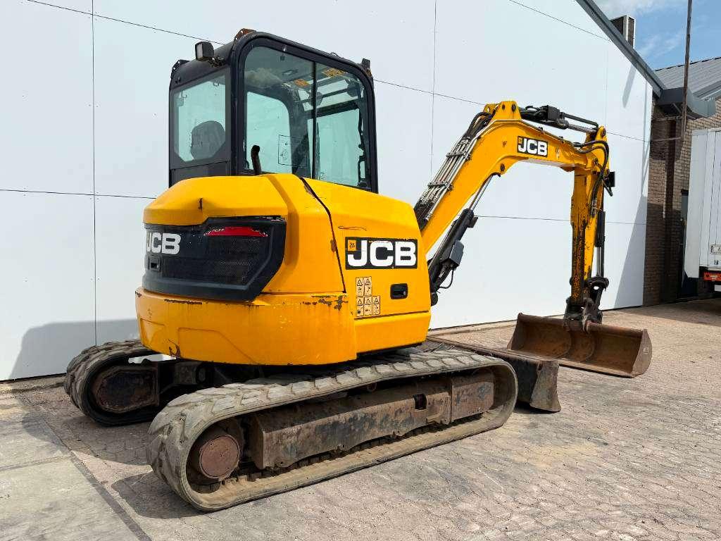 JCB 48Z-1 - Hammer Lines / Quick Coupler Photo 5