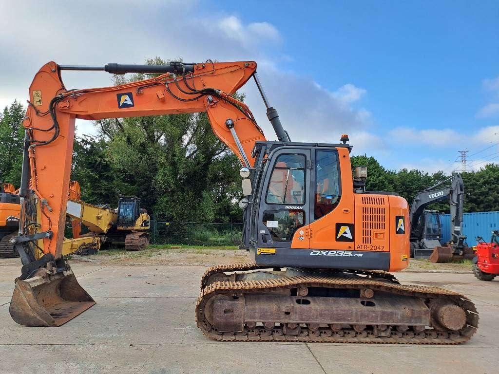 Doosan DX 235 LCR-5 Photo 1