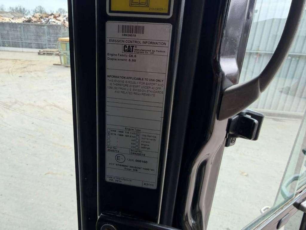 Caterpillar 320E L Photo 18
