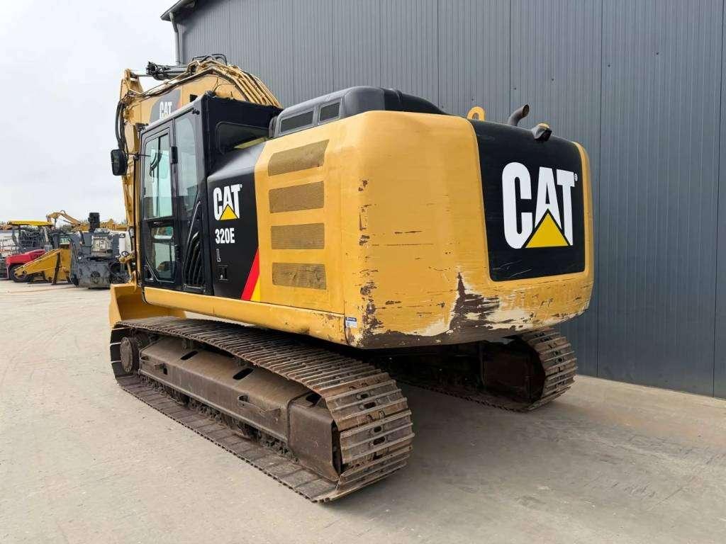 Caterpillar 320E L Photo 2