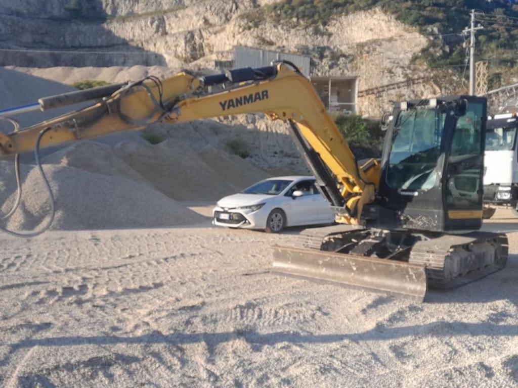 Yanmar VIO82 Photo 3